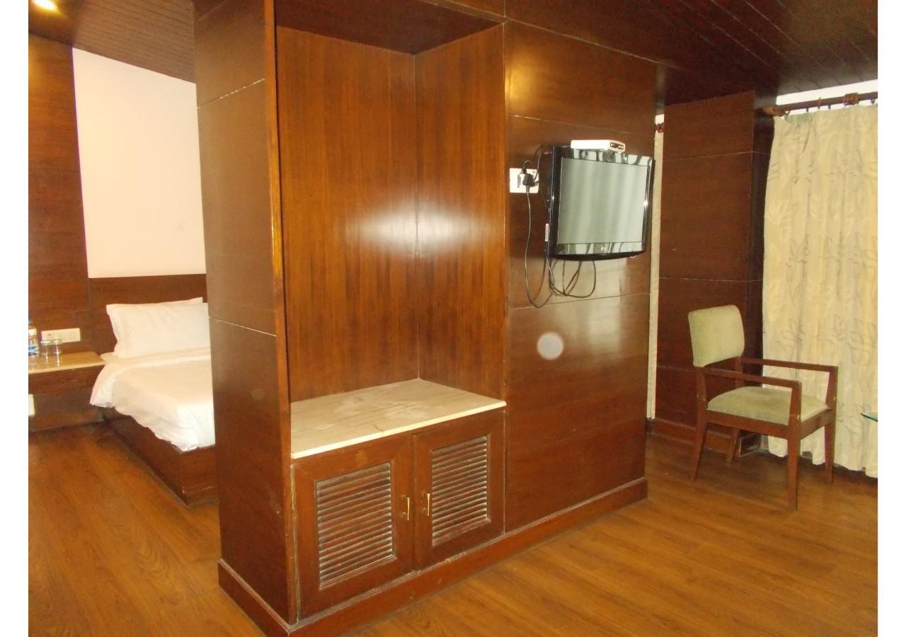 The Imperial Square Otel Mussoorie Dış mekan fotoğraf